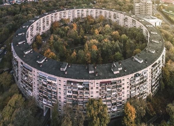 Bí mật về tòa nhà hình tròn độc, lạ ở Moscow