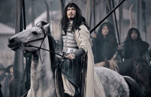 Thân là ngũ hổ tướng lại từng đánh cho Tào Tháo tan tác, vì lẽ gì Mã Siêu không được Gia Cát Lượng dẫn theo khi xuất chinh?