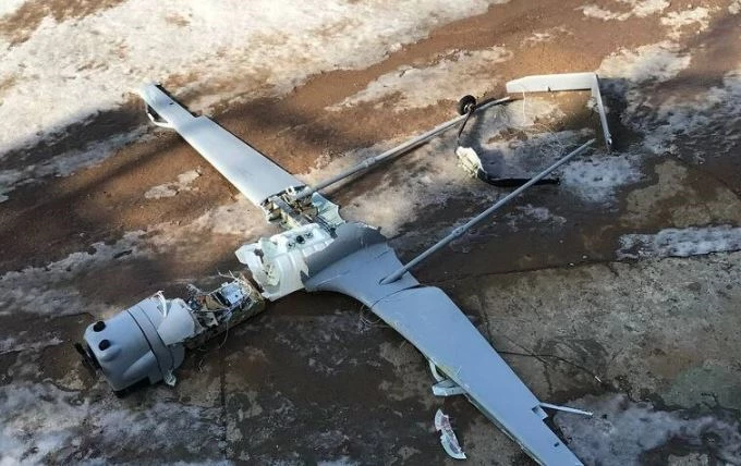 Mảnh vỡ máy bay không người lái cảm tử tầm xa Lyuty của Ukraine.