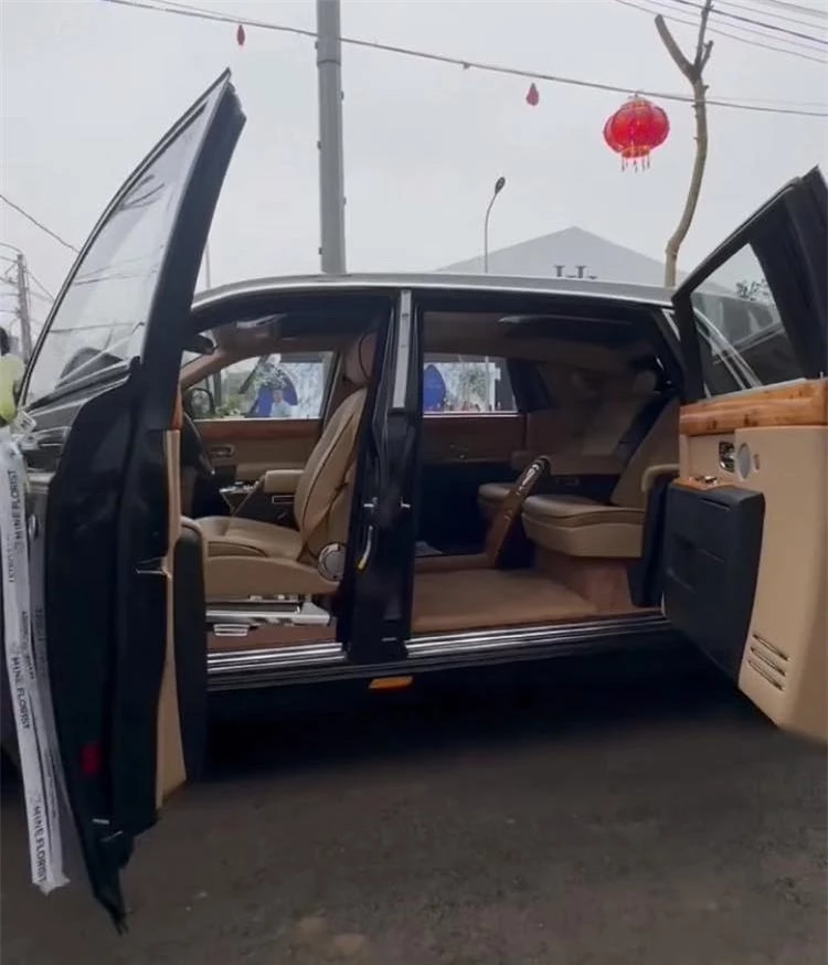 Cận cảnh cực phẩm Rolls-Royce Phantom Series II giá 15 tỷ trong đám cưới Quang Hải - Chu Thanh Huyền 431291