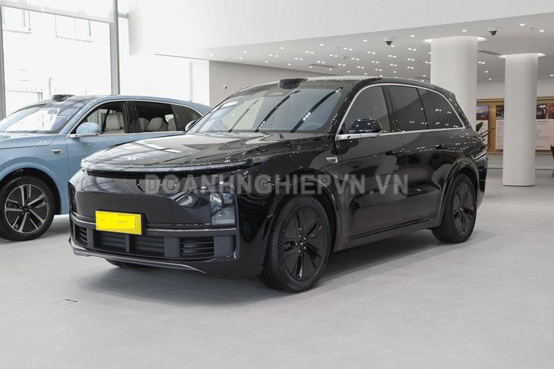 Xe gầm cao mạnh 440 mã lực, tiêu thụ xăng ít hơn xe máy, giá hơn 1,1 tỷ đồng