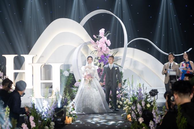 Đám cưới Quang Hải: Cõi mạng dậy sóng vì 1 lý do, ai nấy sôi sục vì hiểu lầm tai hại