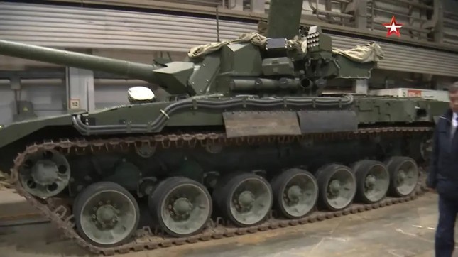 Tình báo Ukraine tiết lộ tiến trình sản xuất siêu tăng T-14 Armata của Nga