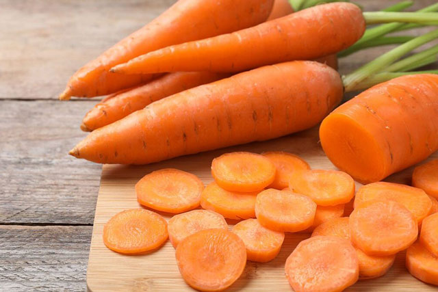 Ăn cà rốt với nó giống như là uống thuốc độc, đừng đợi đến bệnh viện mới hối hận