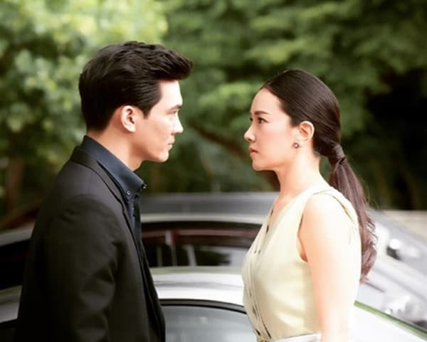 Choáng váng khi biết được mí mật động trời của người vợ xinh đẹp, ngoan hiền