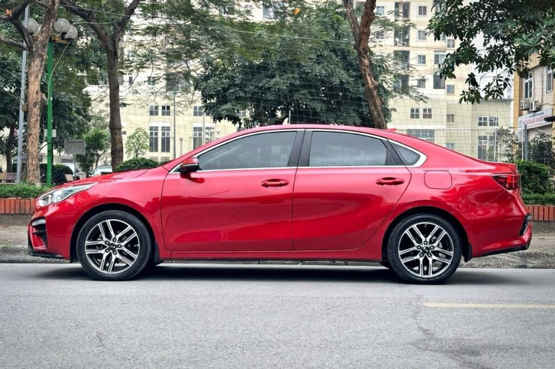 Sử dụng 3 năm, Kia Cerato cũ bán lại với giá ngang ngửa Hyundai Accent