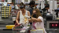 Kinh tế Mỹ tiếp tục khởi sắc nhờ chi tiêu tiêu dùng mạnh mẽ