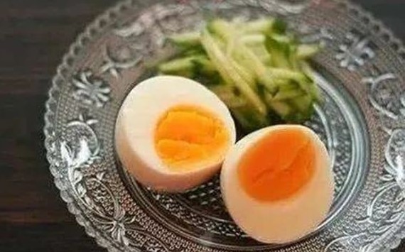 4 lợi ích bất ngờ của việc ăn trứng luộc khi bụng đói vào buổi sáng