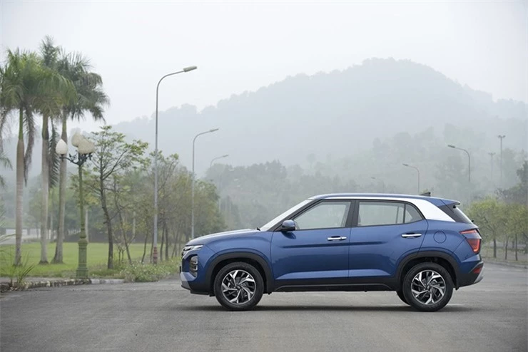 Giá Hyundai Creta lăn bánh mới nhất đầu tháng 1/2024: Rẻ so với chất lượng, Kia Seltos khó sánh vai ảnh 4