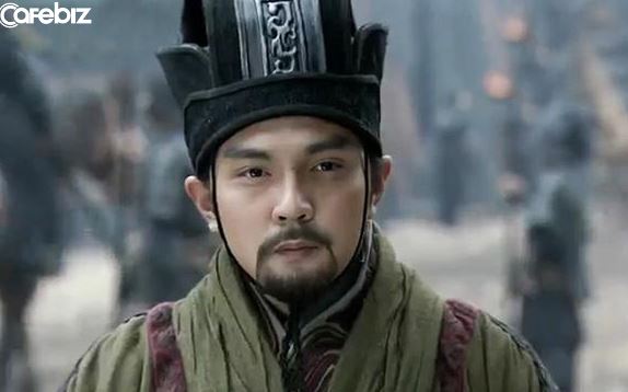 Tam Quốc là ván mạt chược của 3 người, nhưng cuối cùng lại để kẻ thứ 4 đắc lợi: Tào Tháo thua mất Quách Gia, Lưu Bị thua mất Bàng Thống, Tôn Quyền thua mất Chu Du, ai chịu nhiều tổn thất nhất?