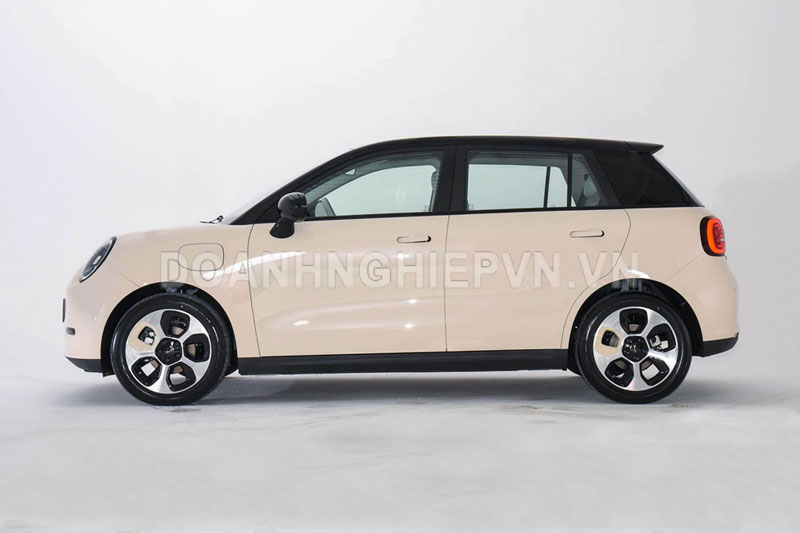 Xe điện đẹp mê ly, công suất 136 mã lực, phạm vi hoạt động 505 km, giá hơn 200 triệu đồng