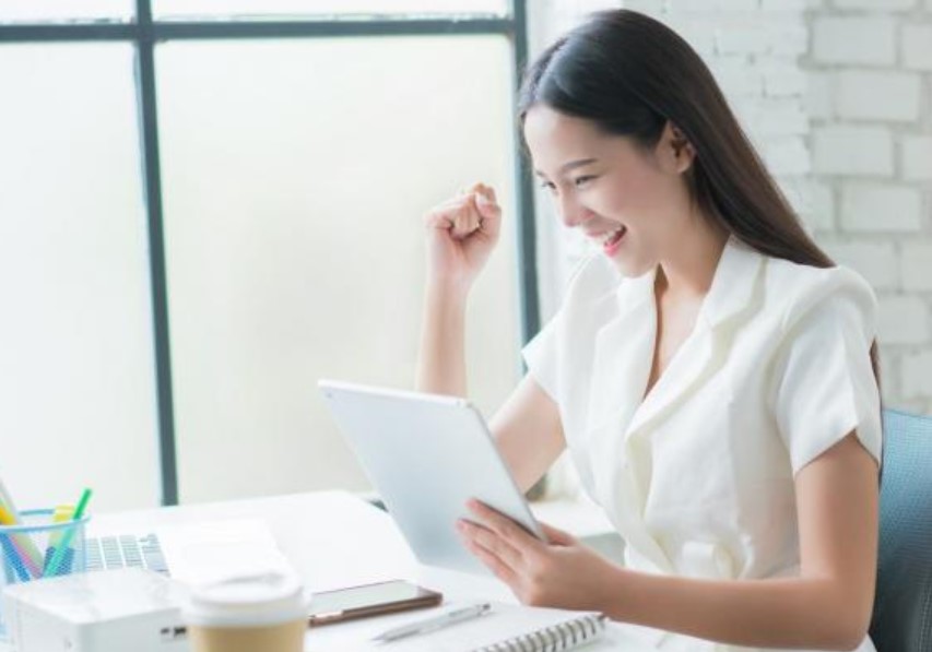 Đàn bà sướng hay khổ chỉ cần nhìn 4 điểm này, không phải nhan sắc