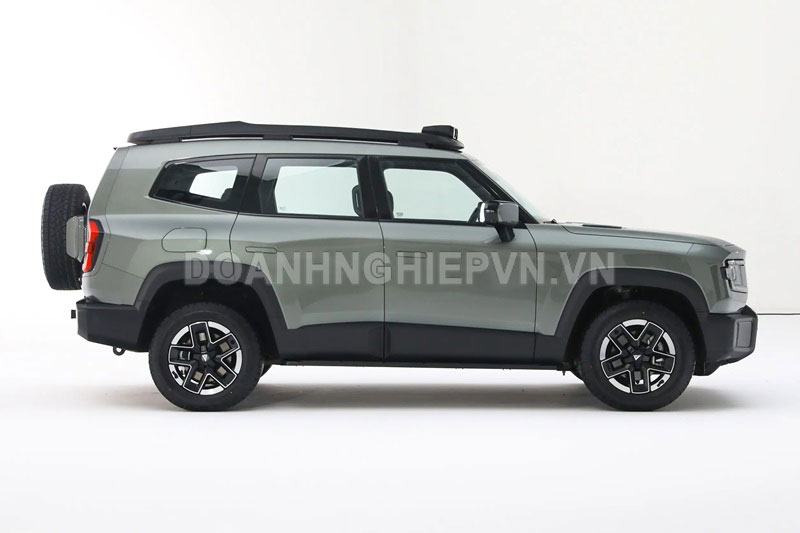 Xe gầm cao địa hình công suất 430 mã lực, siêu tiết kiệm xăng, giá rẻ bất ngờ