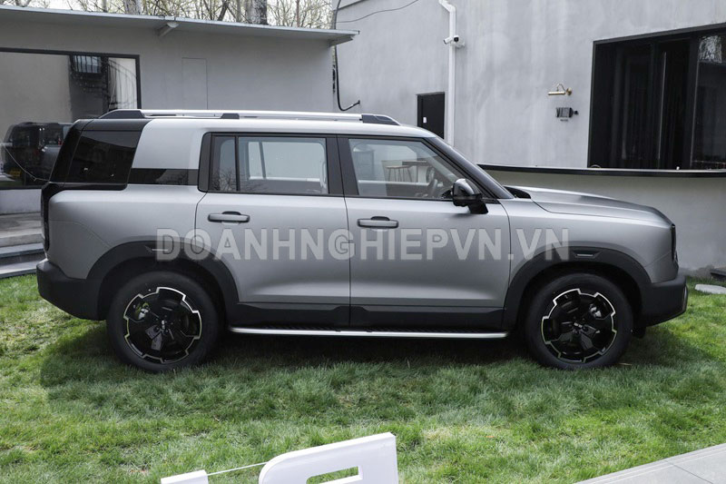 Xe gầm cao công suất 409 mã lực, tiết kiệm xăng đáng nể, giá ‘hạt dẻ’