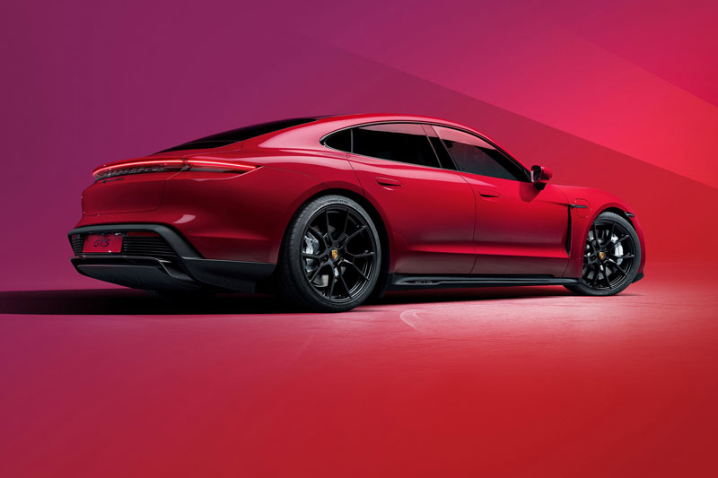 B&#x1EA3;ng gi&#xE1; xe Porsche th&#xE1;ng 4/2024