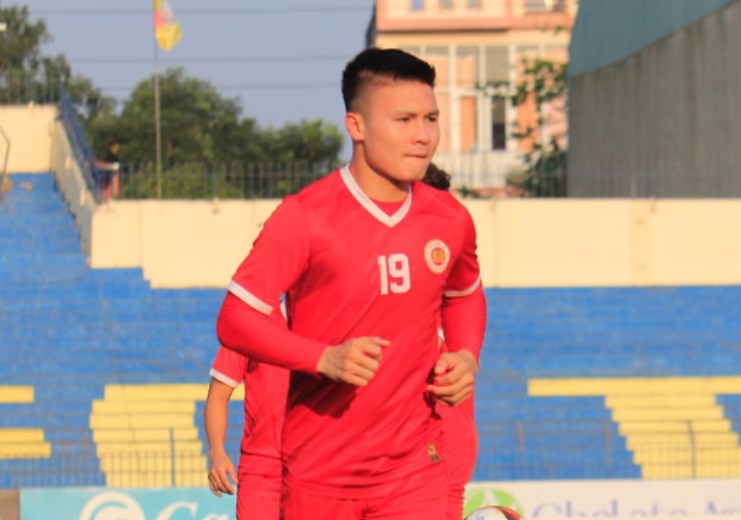 Quang Hải xa nhà ngay sau đám cưới, Chu Thanh Huyền không giận còn động viên, Văn Thanh dặn "cứ thoải mái mà sợ vợ"