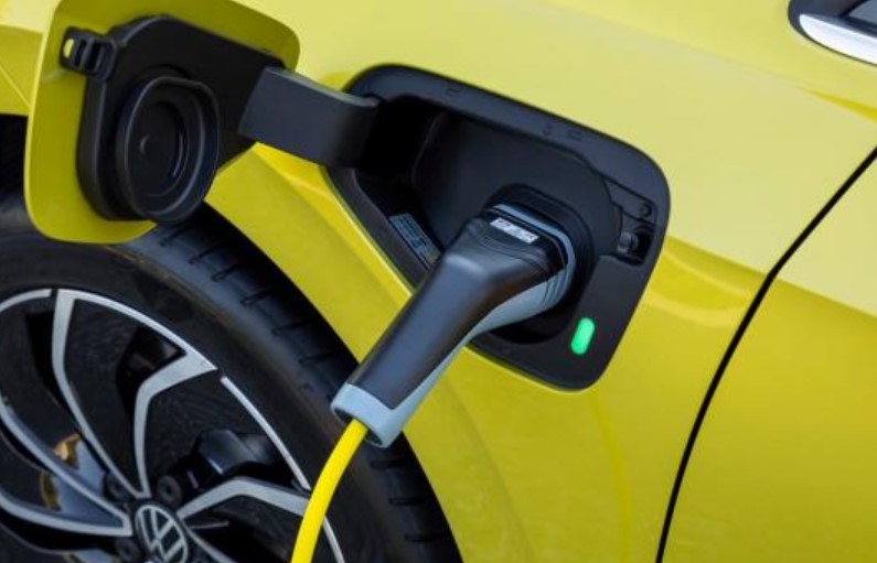 Vì sao nhiều người tiếc nuối khi mua xe hybrid? Đừng chỉ chú ý đến ưu điểm, 5 nhược điểm lớn chính là thứ bạn lưu tâm