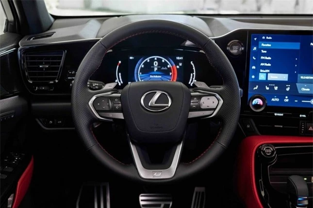 Lexus NX đời mới 2025 lần đầu lộ diện ảnh 3