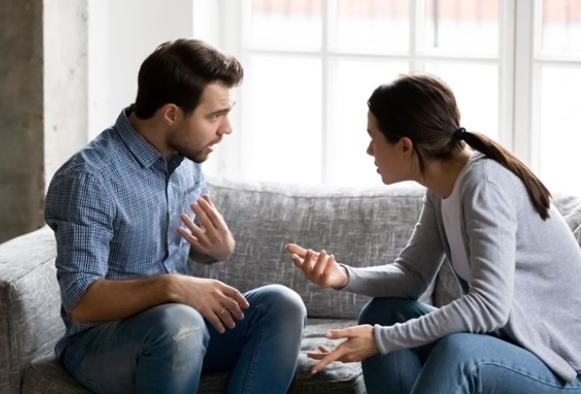 Tôi nên làm gì khi bạn trai bỗng nói chia tay dù trước đó vẫn quan tâm, cưng chiều tôi như cục vàng