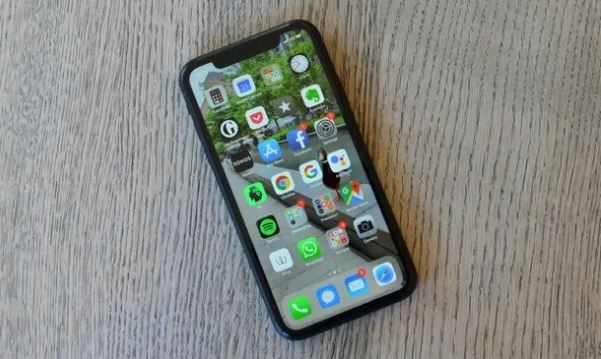 iPhone XR giảm cực mạnh, trang bị vẫn ngon bổ rẻ cháy hàng toàn tập trên thị trường máy cũ