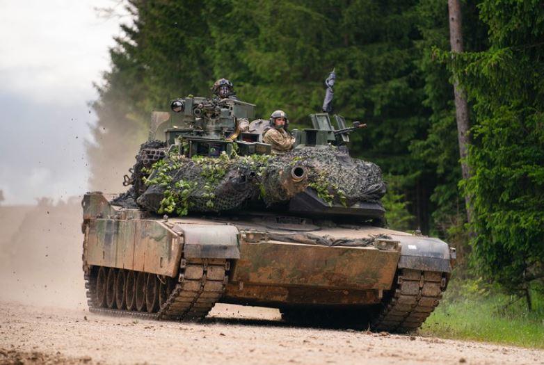 Mỹ có thêm hợp đồng xuất khẩu xe tăng Abrams với giá trị cực lớn