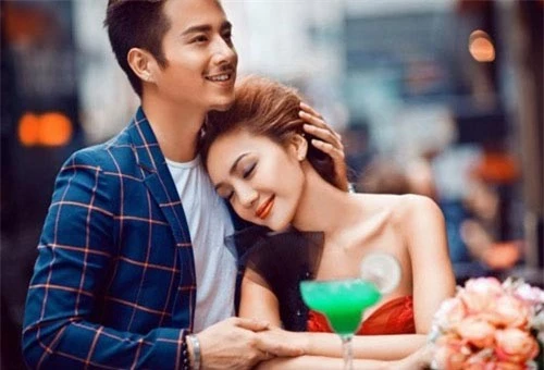 Giữa lúc cầu hôn người yêu thì xuất hiện người đàn ông mặt mày dữ tợn, người đầy hình xăm trổ đứng chặn trước mặt khiến tôi sợ hãi định kéo người yêu bỏ chạy - Ảnh 1.