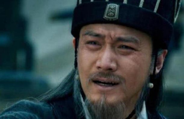 Bố trí người mai phục nhưng vừa trừ khử được đối thủ vốn là mối đại họa này, Gia Cát Lượng lập tức hối hận