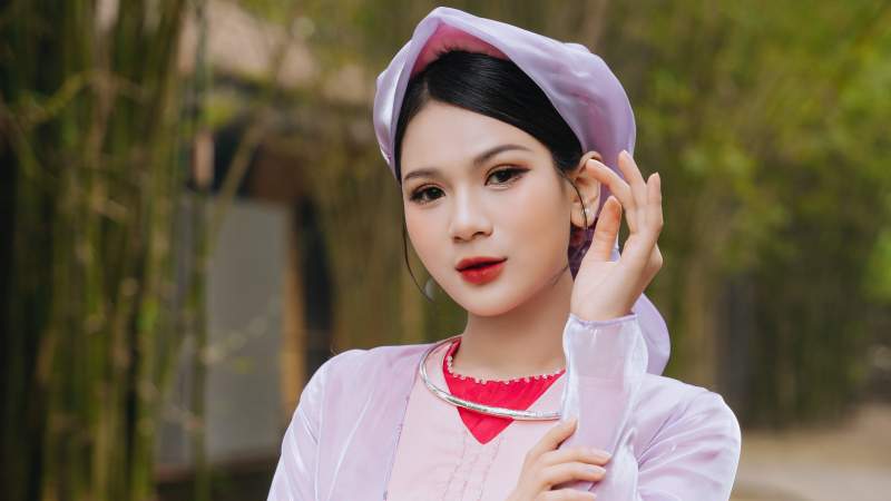 Á quân Sao Mai An Thu An ra mắt MV "Tứ thân"