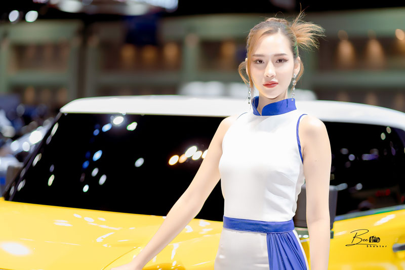 Dàn mỹ nhân Thái Lan khoe sắc bên xe VinFast