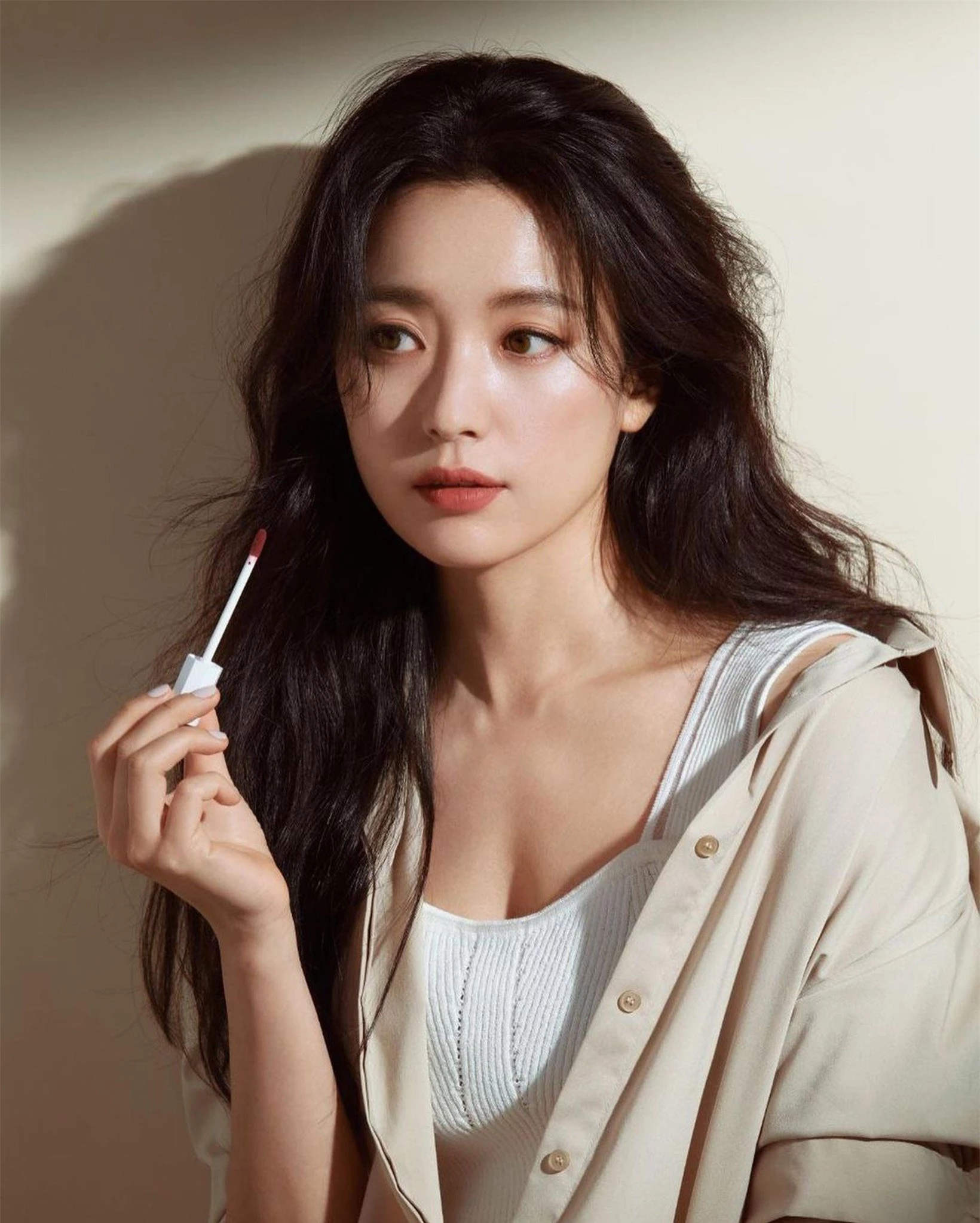 Top 10 nữ diễn viên đẹp nhất Hàn Quốc năm 2024: Song Hye Kyo cũng phải xếp sau 2 mỹ nhân kém tiếng này - 1