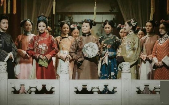 Mức lương bổng lộc của Hoàng hậu, quý phi, phi tần và một số chức vụ trong cung là bao nhiêu?