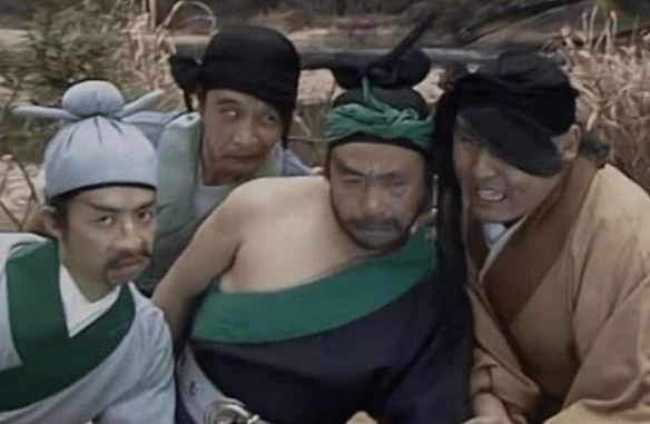 Tôn Ngộ Không hạ sát 6 tên cướp: Ghép tên tất cả nạn nhân mới lộ ra một bí mật “động trời”