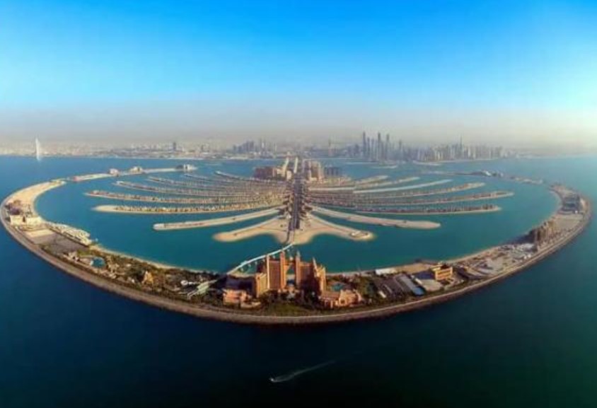 Th&#xE0;nh ph&#x1ED1; gi&#xE0;u nh&#x1EA5;t th&#x1EBF; gi&#x1EDB;i: Si&#xEA;u xe tr&#xEA;n &#x111;&#x1B0;&#x1EDD;ng ph&#x1ED1;, 40 t&#x1EA5;n v&#xE0;ng &#x111;&#x1EC3; x&#xE2;y kh&#xE1;ch s&#x1EA1;n 8 sao duy nh&#x1EA5;t th&#x1EBF; gi&#x1EDB;i, kh&#xF4;ng ph&#x1EA3;i Dubai