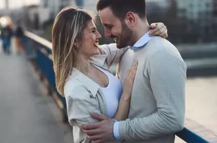 Những cách 'chinh phục' đỉnh cao đàn ông thông minh thường dùng, phụ nữ không còn sức phản kháng!