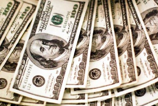 Giá ngoại tệ hôm nay 4/4/2024: Ngân hàng tiếp tục tăng vọt, thị trường vẫn giảm