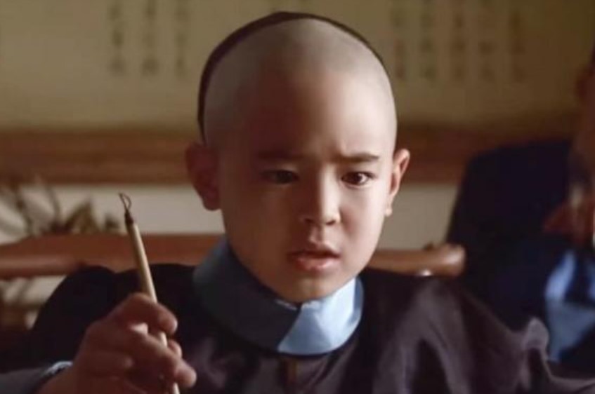 L&#xE0;m ho&#xE0;ng t&#x1EED; th&#x1EDD;i c&#x1ED5; &#x111;&#x1EA1;i li&#x1EC7;u c&#xF3; sung s&#x1B0;&#x1EDB;ng? Tr&#x1EDF; th&#xE0;nh con trai c&#x1EE7;a C&#xE0;n Long ch&#xED;nh l&#xE0; nguy hi&#x1EC3;m nh&#x1EA5;t