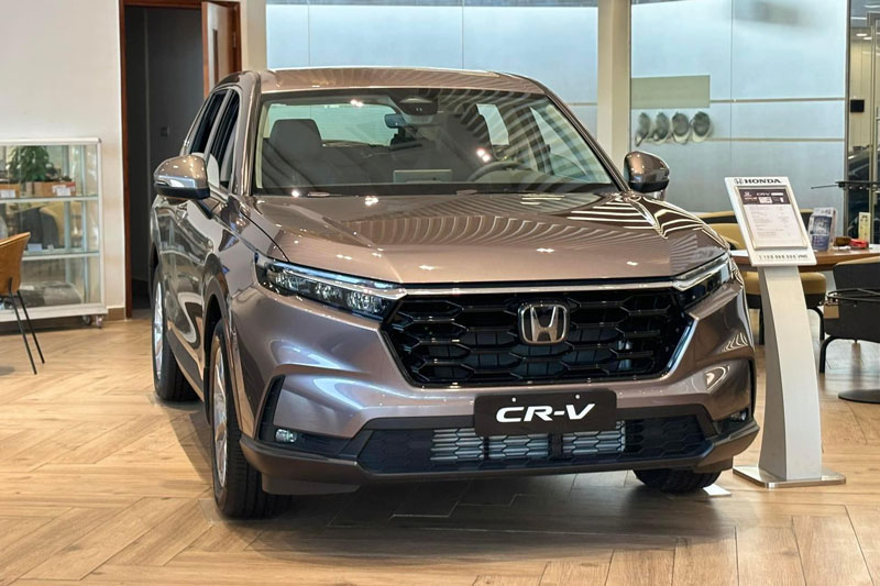 Honda CR-V giảm giá hơn 160 triệu đồng, quyết đua doanh số với Mazda CX-5