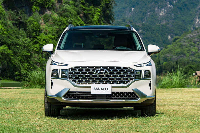 Bảng giá xe Hyundai tháng 4/2024: Giảm giá mạnh