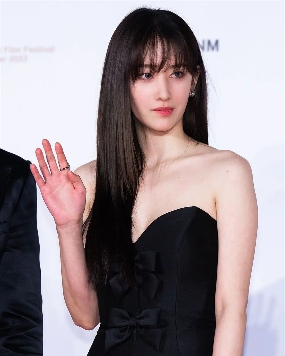 Nhan sắc 'quái nữ' xứ Hàn ảnh 10