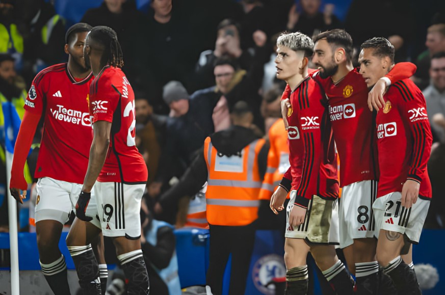 Man Utd đi vào lịch sử Ngoại hạng Anh với kỷ lục 'hiếm có khó tìm'