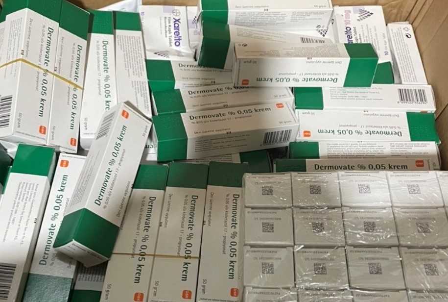 TP Hồ Chí Minh: Tạm giữ gần 8.000 hộp thuốc tân dược trị giá hơn 2,5 tỷ đồng