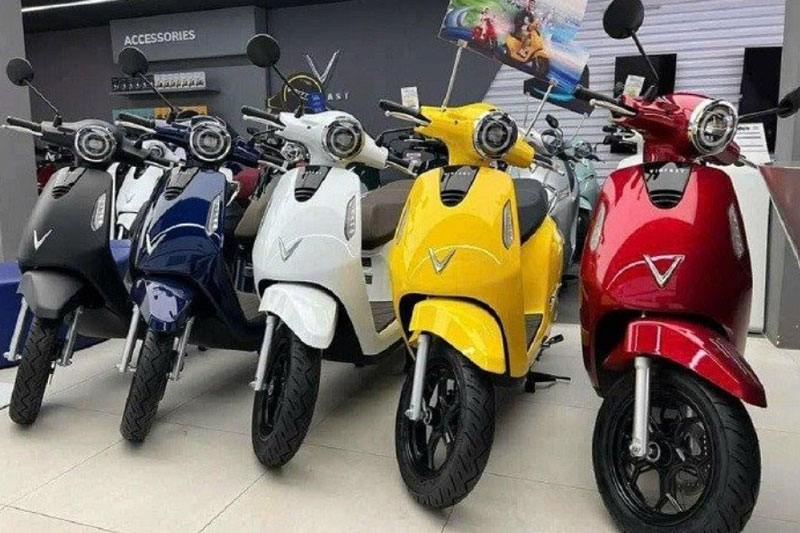 VinFast tiếp tục 'thu cũ đổi mới': Lần này bắt tay Chợ Tốt đổi xe máy xăng lấy xe điện, ưu đãi tối đa 3 triệu
