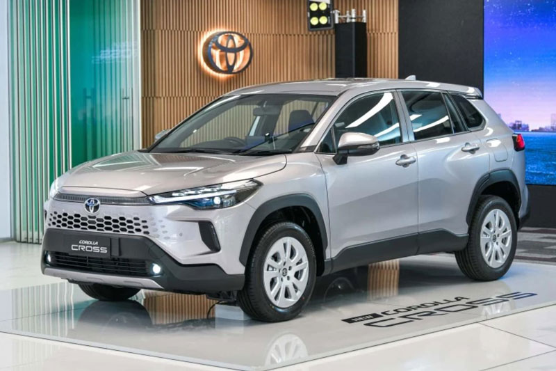 Hé lộ giá bán Toyota Corolla Cross 2024 tại Việt Nam
