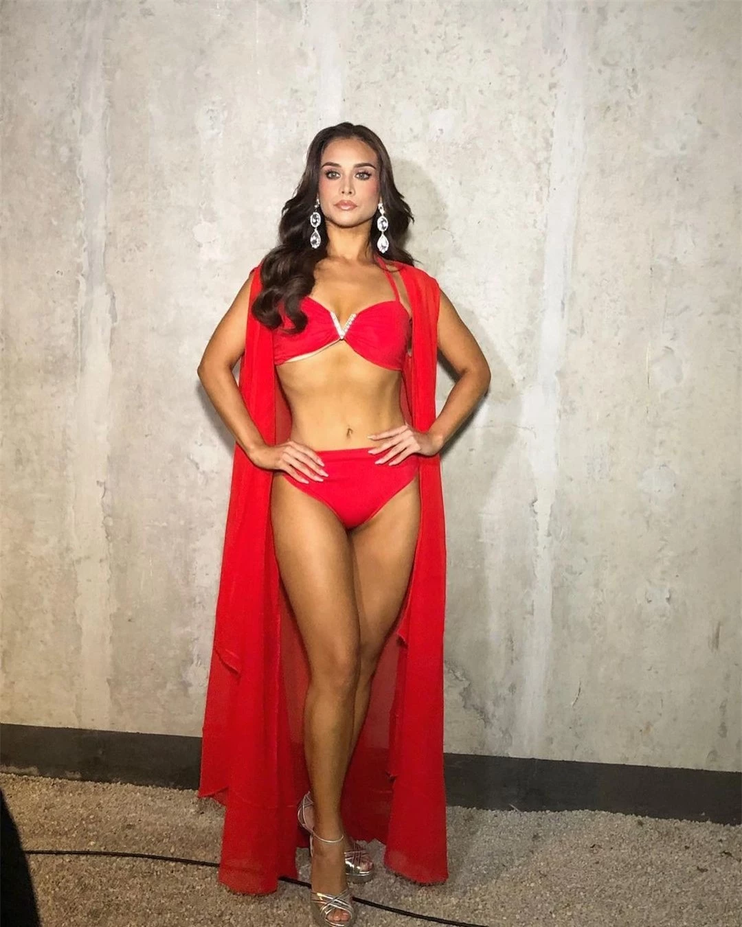 Nữ bác sĩ đăng quang Hoa hậu Siêu quốc gia Peru ảnh 11