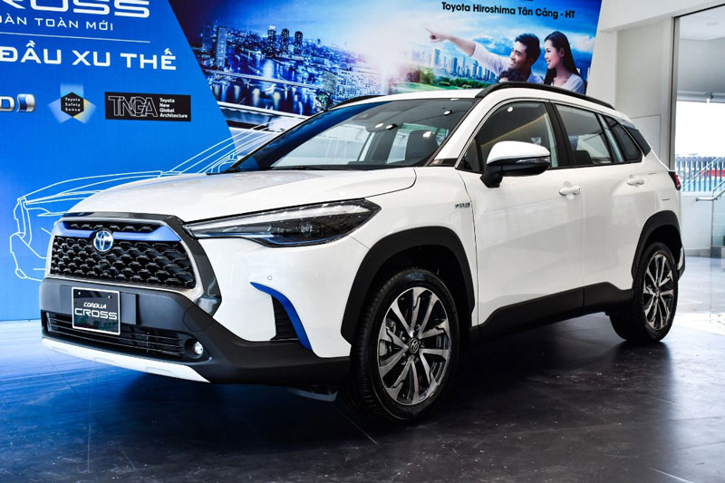 Hé lộ mức tiêu thụ nhiên liệu của các mẫu xe Toyota hybrid tại Việt Nam