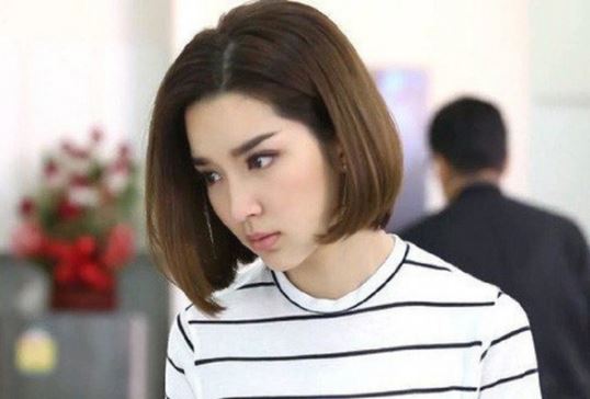 Vô tình nhìn thấy một thứ khiến tôi nghĩ có khi nào hình mẫu tốt đẹp chỉ là vẻ bề ngoài, còn bản chất chồng tôi là một gã đàn ông hèn kém?