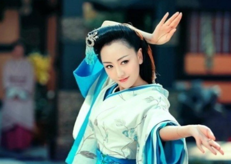 Mỹ nhân có nghìn tỷ cũng không mời nổi vì mê ngủ, từng vượt mặt Triệu Lệ Dĩnh, Lưu Diệc Phi