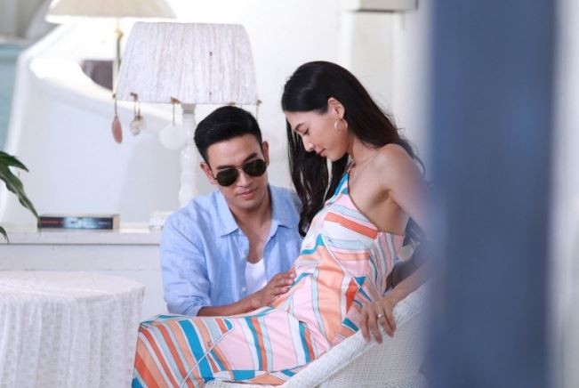 Ôm bụng bầu 7 tháng đi đánh ghen, tôi bẽ bàng khi “tiểu tam” đứng trước mặt