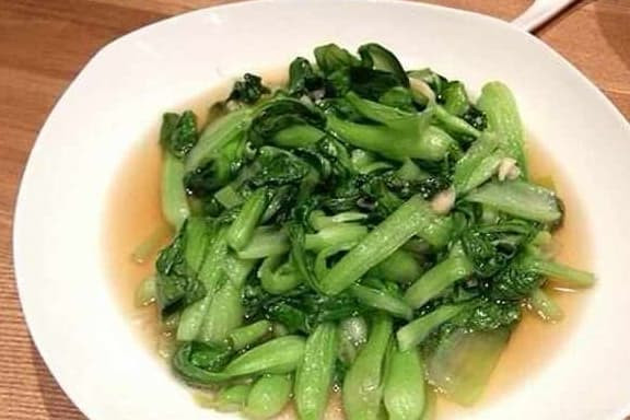 Chuyên gia dinh dưỡng: Những món ăn để qua đêm không phải là nguyên nhân gây ung thư, nhưng có 3 thực phẩm này thì nên vứt bỏ chúng sau một đêm