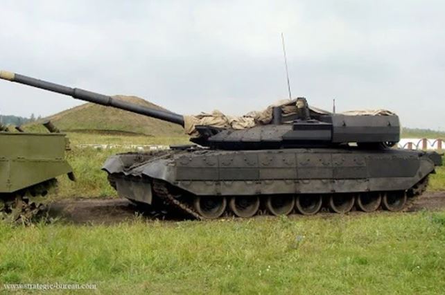 Nga đang chuẩn bị sản xuất loại xe tăng mới, chương trình T-14 bị đe dọa?